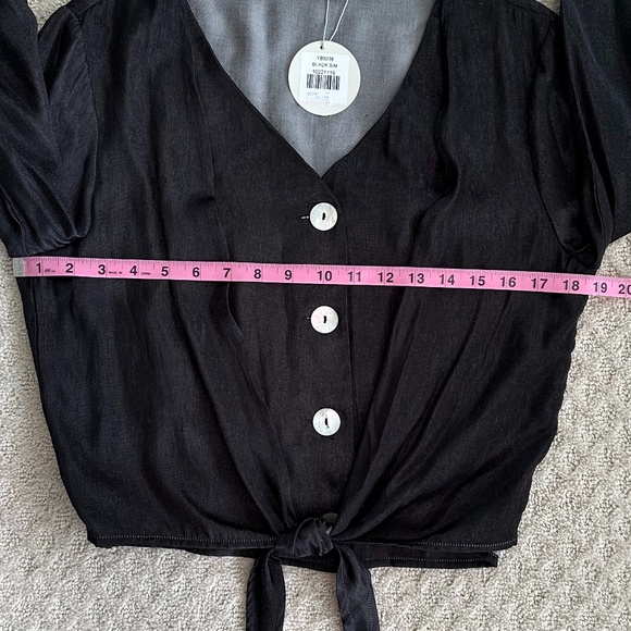 Patrizia Luca Tie Front Crop Top Black Size Small/Medium NWT - Picture 14 of 14